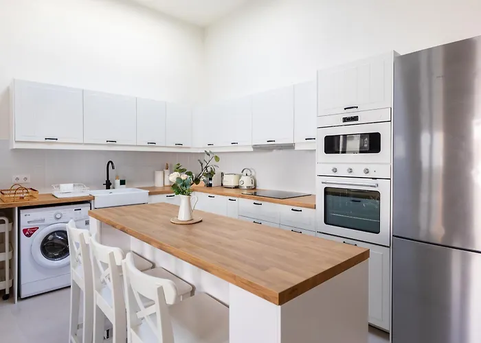 Basilio Villa Jenádi